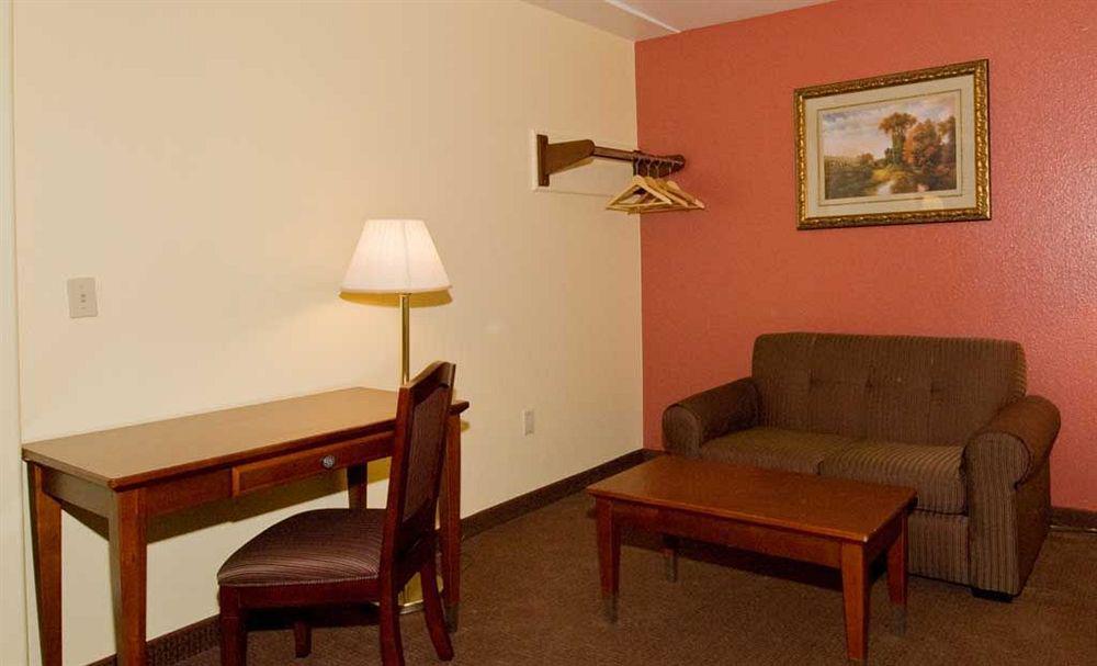 Regency Inn & Suites Downey Buitenkant foto